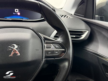 2017 Peugeot 3008 - thumbnail 19