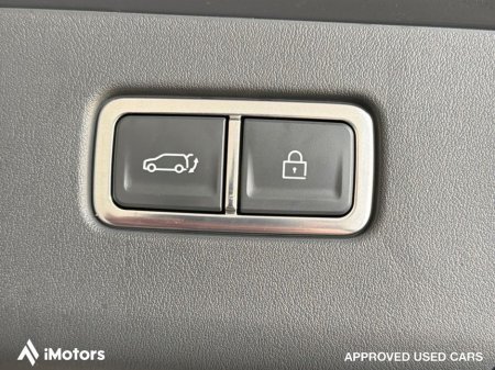 2024 Kia EV9 (242) GT Line 6 SEATER AWD 5DR Auto €74,800 thumbnail