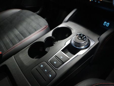 2021 Ford Kuga - thumbnail 22