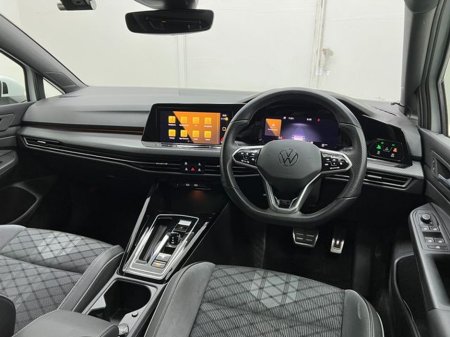 2023 Volkswagen Golf - thumbnail 23