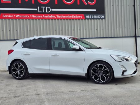 2019 Ford Focus - thumbnail 6