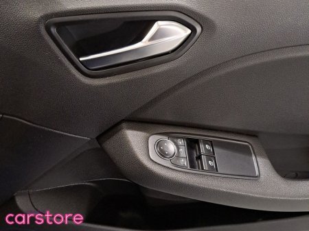 2021 Renault Clio - thumbnail 17