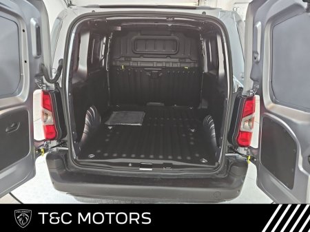 2025 Peugeot Partner PARTNER PRO PLUS 1.5 HDI Price Inc Vat €25,995 thumbnail