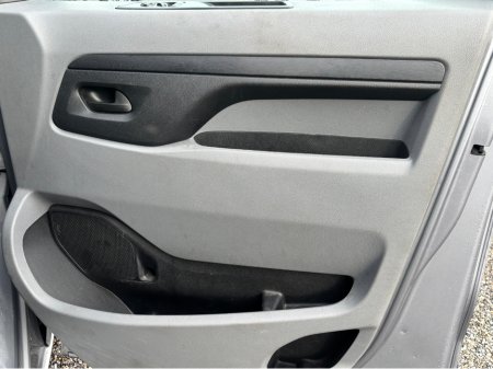 2022 Opel Vivaro - thumbnail 9