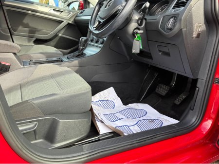 2014 Volkswagen Golf - thumbnail 9