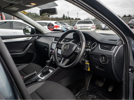 2018 Skoda Octavia 2018 Octavia 1.6tdi Automatic/High spec/1yr Warran €15,888 thumbnail