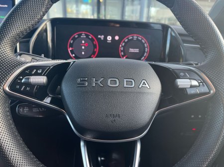 2025 Skoda Kodiaq SPORTLINE 2.0TDI 190HP DSG 4x4 €69,995 thumbnail