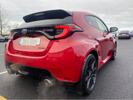 2023 Toyota Yaris GR 1.6 T AWD 2DR CIRCUIT PACK €47,995 thumbnail