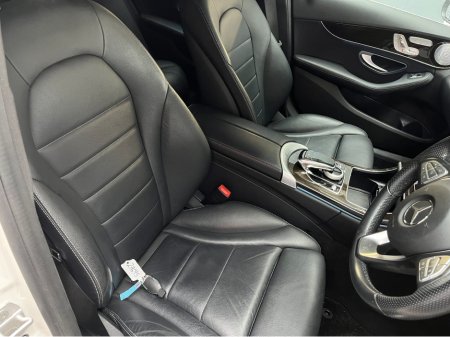 2016 Mercedes-Benz C Class €17950! 2016 MERCEDES-BENZ C350E STATIONWAGON AVANTGARDE 2.0 AUTOMATIC / CRUISE CONTROL / REVERSE CAMERA / ELECTRIC MEMORY & HEATED SEATS €17,950 thumbnail