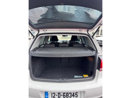 2012 Volkswagen Golf DBA-1KCAX €9,950 thumbnail