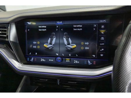 2021 Volkswagen Touareg - thumbnail 23