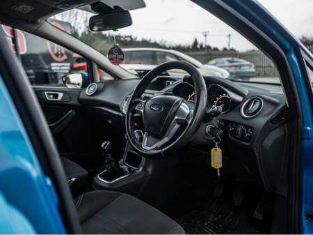 2014 Ford Fiesta 2014 Ford Fiesta 1.25/New NCT/Irish/Warranty €6,888 thumbnail