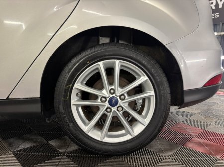 2015 Ford Focus 1.6 TDCi 95PS Style €9,950 thumbnail