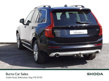 2016 Volvo XC90 D4 FWD Momentum GT 5DR Auto €28,900 thumbnail