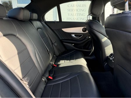 2016 Mercedes-Benz C Class - thumbnail 15