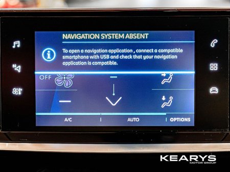 2021 Peugeot 2008 - thumbnail 14