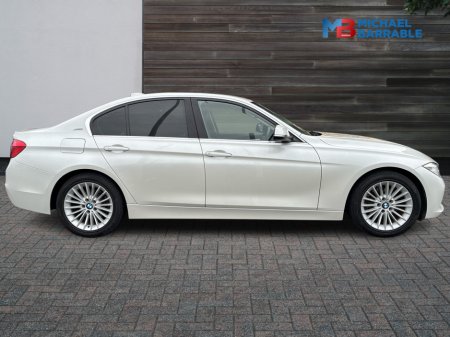 2016 BMW 3 Series - thumbnail 4