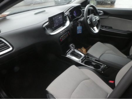 2020 Kia XCeed PHEV 5DR AUTO €17,450 thumbnail