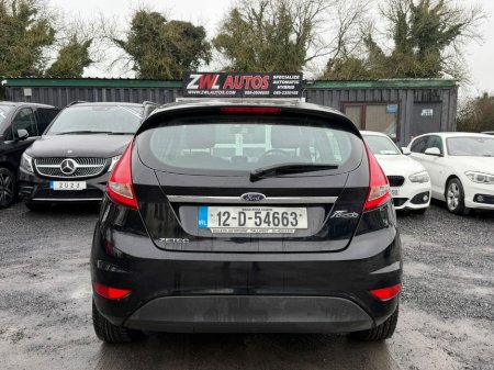 2012 Ford Fiesta - thumbnail 8