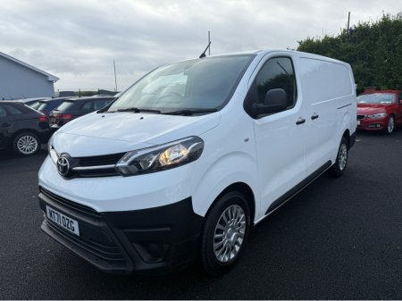 2022 Toyota Proace ICON €22,950
