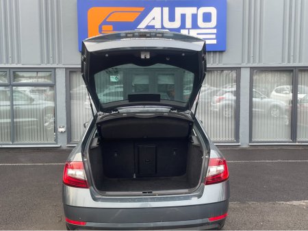 2019 Skoda Octavia SOL 1.6 TDI 115HP 4DR €16,450 thumbnail