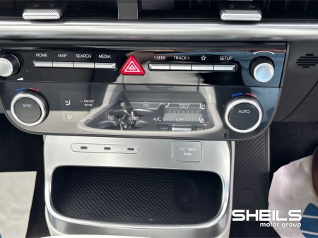 2025 Hyundai Ioniq 9 Platinum (620KM Range 110KWH) €74,945 thumbnail