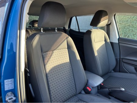 2020 Volkswagen T-Cross 1ST AUTOMATIC 1.0 PETROL //KEYLESS ENTRY//REVERSE CAMERA//BLIND SPOT WARNING// €19,950 thumbnail