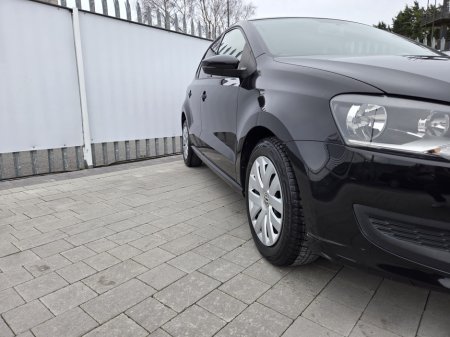 2012 Volkswagen Polo - thumbnail 2