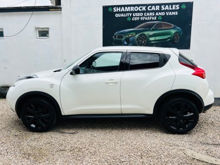 2014 Nissan Juke - thumbnail 2