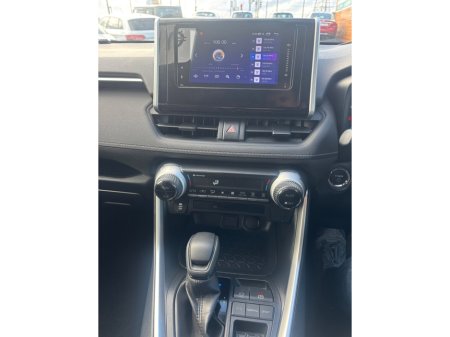 2024 Toyota Rav4 - thumbnail 16