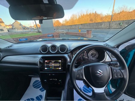 2021 Suzuki Vitara 1.4 BOOSTERJET HYBRID S SZ-T 5DR €21,750 thumbnail