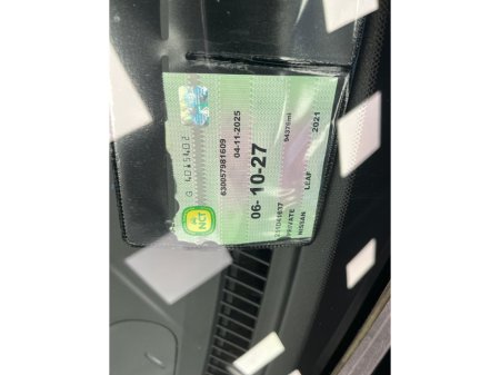 2021 Nissan Leaf - thumbnail 12