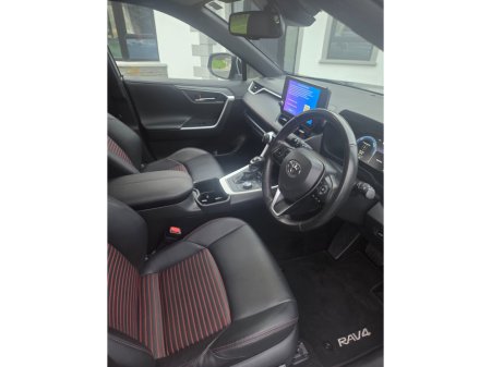 2023 Toyota Rav4 - thumbnail 16