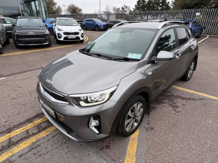2024 Kia Stonic 1.0P 242 5 YEARS KIA WARRANTY! ONE OWNER FROM NEW! SHOWROOM CONDITION! Reversing Camera, Lane Departure Warning, Multi-Function Steering Wheel, €23,900 thumbnail