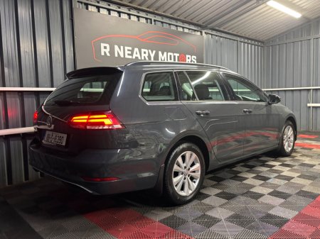 2018 Volkswagen Golf - thumbnail 3