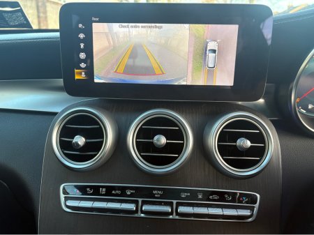 2021 Mercedes-Benz GLC Class 300 DE AMG LINE PREMIUM + 4M €38,950 thumbnail