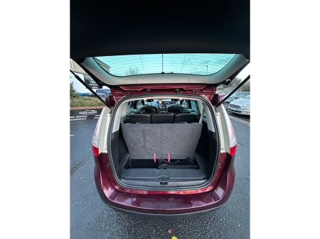 2014 Renault Grand Scenic 3 BOSE 1.5 DCI 110 4DR €4,950 thumbnail