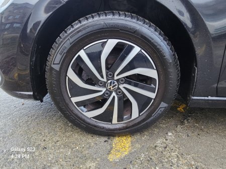 2023 Volkswagen Polo LIFE 1.0 TSI 95BHP D7F 5DR AUTO €20,950 thumbnail