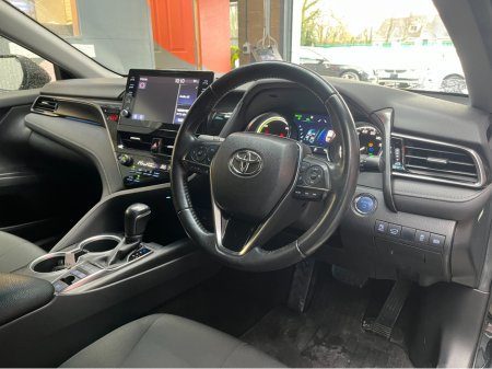 2021 Toyota Camry - thumbnail 9