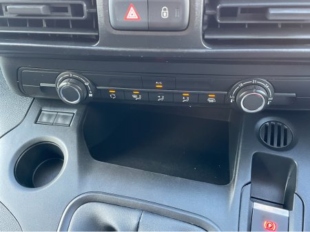 2023 Peugeot Partner PROFESSIONAL PLUS 1.5 HDI HIGH SPEC! NEW DOE! €14,995 thumbnail