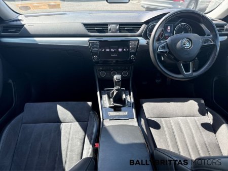 2017 Skoda Superb - photo 6