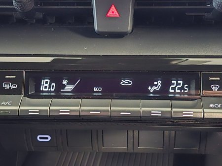 2024 Toyota C-HR - thumbnail 15