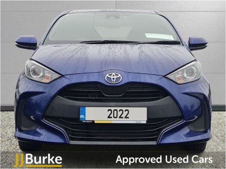 2022 Toyota Yaris - view 2