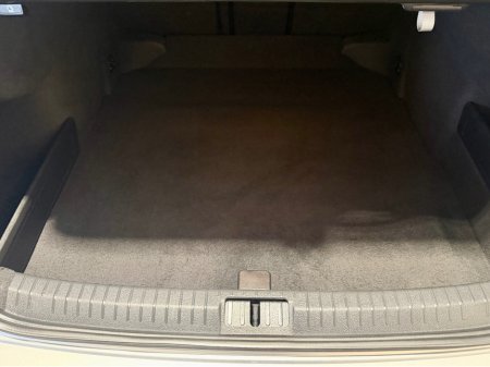 2019 Volkswagen Passat CL 2.0 TDI MANUAL 6SPEED FWD 150HP 4DR thumbnail