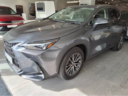 2023 Lexus NX 450 h+ - thumbnail 4