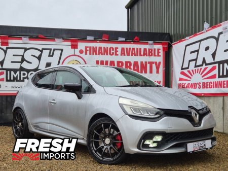 2017 Renault Clio TOP SPEC RS