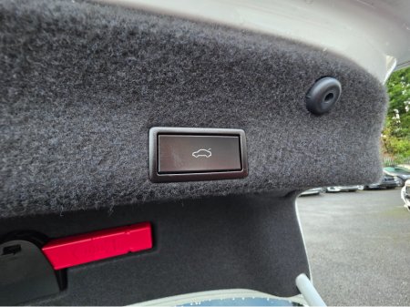 2016 Volkswagen Passat ( 162 REG 2.0 TSI R-LINE FULL LEATHER SEATS ELECTRIC HEATED SEATS SAT-NAV REV CAMERA BLIND-SPOT CARPLAY ANDROID AUTO €19,950 thumbnail