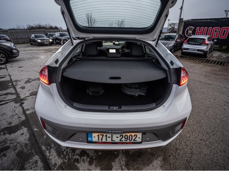 2017 Hyundai Ioniq 2017 Ioniq EV/FSH main dealer/1yr warranty €11,888 thumbnail