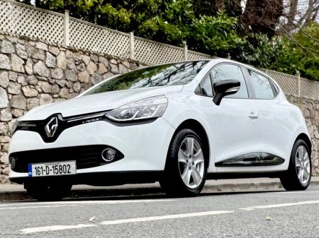 2016 Renault Clio - thumbnail 2