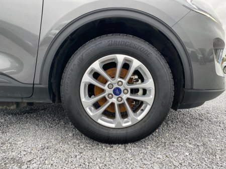 2023 Ford Kuga - thumbnail 15